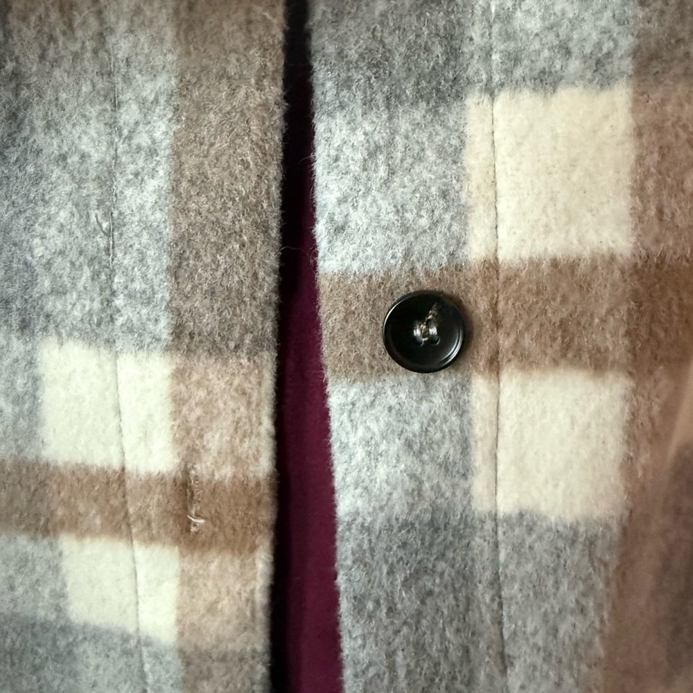 Vici Plaid Button-Up Jacket/ Shacket - image 5